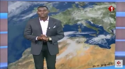 مقدم النشرة الجوية على القناة الوطنية الاولى يصنع الحدث (فيديو)
