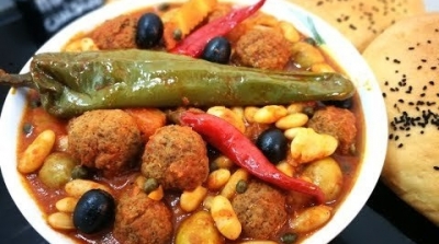 دبارة اليوم : لوبيا بالكعابر مع طاجين الباي و كوكيز للتحلية 