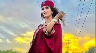 شرطة الموضة : سميرة مقرون بالشاشية التونسية 