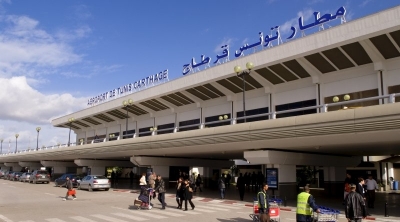 وزير النقل : تم الافراج عن المتورطين في سرقة بالامتعة بالمطارات بسبب تفاهة المسروق