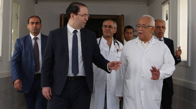 Pénurie de médicaments :Youssef Chahed en visite à l'hôpital de l'Ariana
