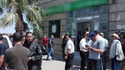 وزير الداخلية : تم التعرف على بعض المتورطين في علمية السطو على فرع بنكي بالقصرين 