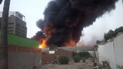 وزارة الداخلية تؤكد السيطرة على كامل حريق حي الخضراء