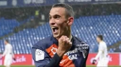  الياس السخيري ضمن التشكيلة المثالية للبطولة الفرنسية