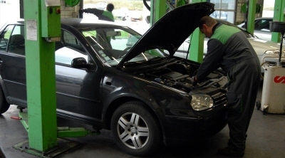 انطلاق خدمة التسجيل عن بعد لإجراء الفحص الفني للعربات بداية من غدا 