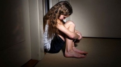 العاصمة : خمسيني يحول وجهة ابنة جاره البالغة من العمر 6 سنوات و يغتصبها 