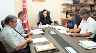 396 عون وإطار يتقاضون أجورهم من وزارة الشباب والرياضة دون مُباشرة عملهم 