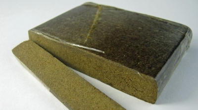 سيدي بوزيد : حجز 2.5 كغ من الزطلة و ايقاف 3 اشخاص من بينهم امرأة 