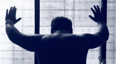 المهدية : يختطفون حلاقا و يتداولون على اغتصابه في احدى الغابات بالسواسي 