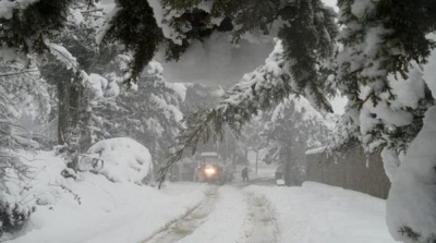 جندوبة: إخراج 35 سيارة عالقة في الثلج وفتح كل الطرقات المؤدية لعين دراهم