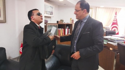 Le ministère de l'Enseignement supérieur honore Walid Zidi