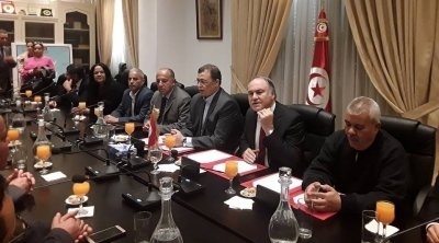 Signature de l’accord de l’enseignement de base