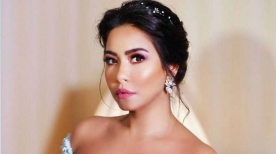 إيقاف شيرين عبد الوهاب عن الغناء و إحالتها للتحقيق
