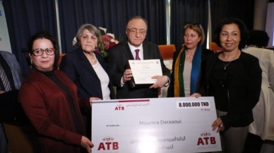 تتويج الفائزين بالجائزة العربية مصطفى عزوز لأدب الطفل