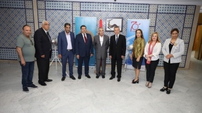 Signature d'une convention de partenariat entre le Festival International de Carthage et Tunisair