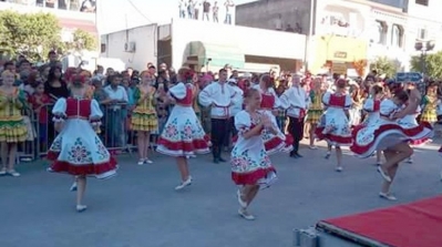 مهرجان السنابل الذهبية... سنابل تحلق في سماء الكريب