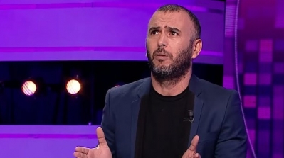لطفي العبدلي لبية الزردي : ننصحك خلي كلاي يروح من الحبس و الا باش ندوروا عليك