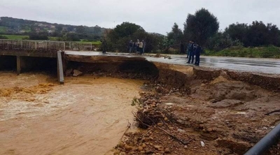 باجة: انهيار قنطرة العبادلة بسيدي اسماعيل يحول دون التحاق تلامذة المنطقة بالمدرسة