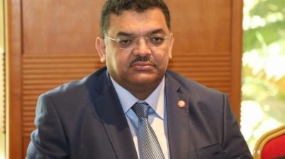 لطفي زيتون وزيرا للنقل واللوجستيك 