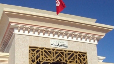 وزارة الشؤون الدينية تدعو الائمة الى عدم الاطالة في الصلوات و الخطب