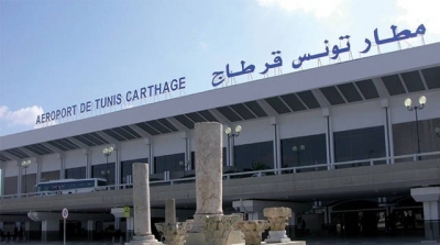 شخص تحت الحجر الصحي يغادر البلاد 