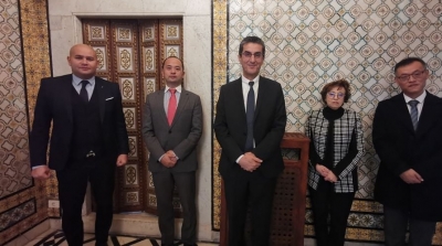 Huawei fait un don de 10.000 tests, 100.000 masques chirurgicaux et plusieurs systèmes de vidéo conférence pour la Tunisie