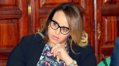 النائبة مريم السعيدي عن قلب تونس تطلق مبادرة لتصنيع كمامات 