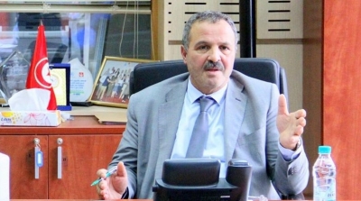 وزير الصحة يدعو الصناعيين في قطاع النسيج الى الانخراط في برنامج صناعة الكمامات