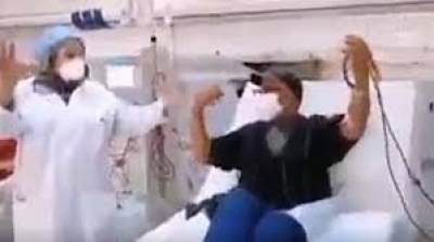 أجواء احتفالية داخل مستشفى شارل نيكول...هكذا يخفف الاطار الطبي هلع كورونا في تونس (فيديو)