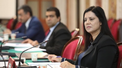 البرلمان يعلن تضامنه مع سميرة الشواشي ضد تصرفات عبير موسي