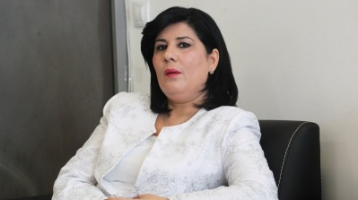 عبير موسي : نائب في البرلمان تحصل على صفقة لصناعة مليوني كمامة طبية 