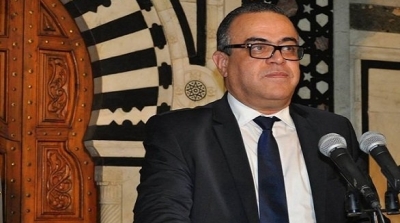 حاتم العشي للفخفاخ : انشاء لله ما نسمعوش كلمة تو كل وزير يفسرلكم الإجراءات