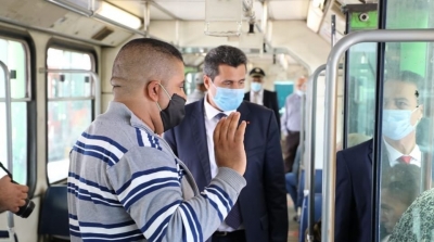 بداية من اليوم : تطبيق صارم للقانون ضد المخالفين للحجر الموجه في وسائل النقل