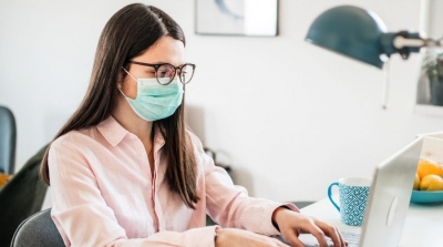 Masques en tissu : comment éviter la buée sur vos lunettes ?