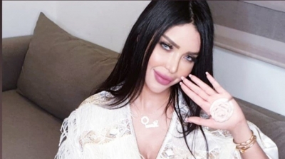 مروى عيسي تحتفل بخطوبتها( صور )