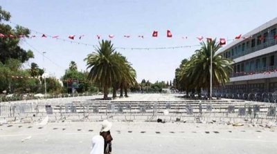 بعد تسييج ساحة باردو : منع الجولان وسائل النقل العمومي 