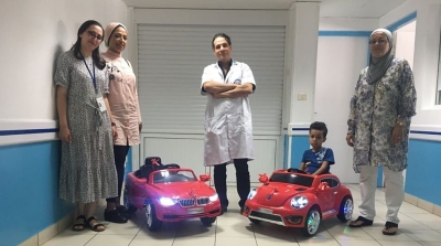 Tunaide offre 2 voitures électriques aux petits anges en route pour un acte chirurgical