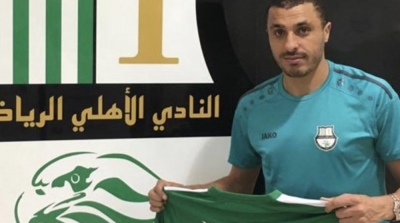 الأهلي القطري يعلن عن تعاقده مع أحمد العكايشي