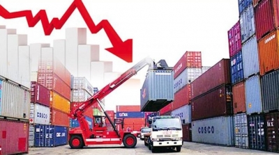 انخفاض العجز التجاري إلى 3.5%