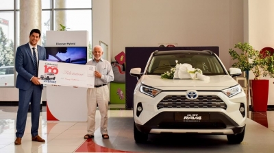 BSB TOYOTA célèbre le 100èmeRAV4 HYBRIDE vendu en Tunisie