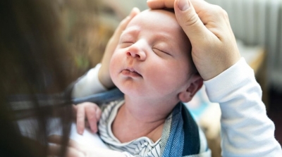 سنغافورة تقدم مكافأة مالية للأزواج مقابل إنجاب الأطفال أثناء أزمة كوفيد-19