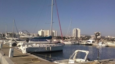 التخفيض في المعاليم الديوانية الخاصة بالعربات من نوع كواد وأنواع من اليخوت والزوارق