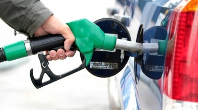 الحكومة تقترح الترفيع بنسة 10 بالمائة في معلوم استهلاك عدة منتوجات بترولية