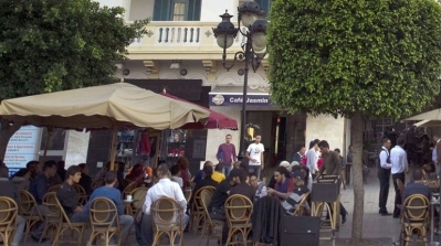 السماح للمطاعم والمقاهي باستغلال الكراسي والطاولات في تونس الكبرى