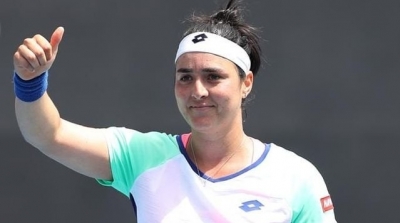 انس جابر تترشح لثمن نهائي دورة اوسترافيا التشيكية‎