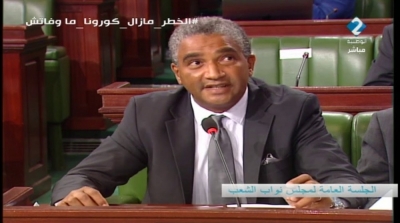 وزير الرياضة : تعليق نشاط هلال الشابة غير قانوني