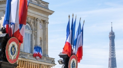 فرنسا تحذر مواطنيها في الدول الإسلامية