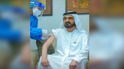 حاكم دبي يتلقى لقاح كورونا