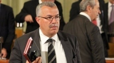 شاب ينشل هاتف جوال نور الدين البحيري