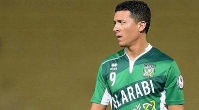 امين الشرميطي يقدم منحة مادية هامة لشبيبة القيروان